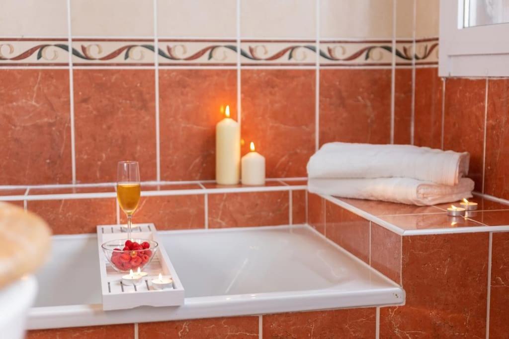 Le Versaillais Gare/Chateau/Wifi/Netflix Versailles Extérieur photo