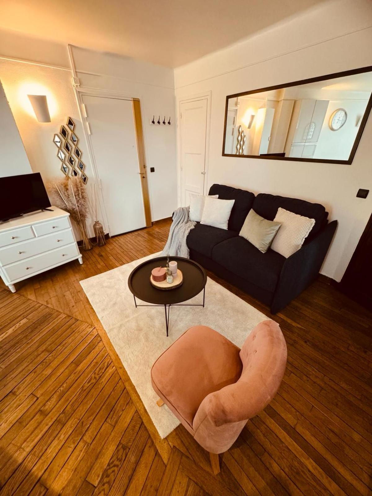 Le Versaillais Gare/Chateau/Wifi/Netflix Versailles Extérieur photo